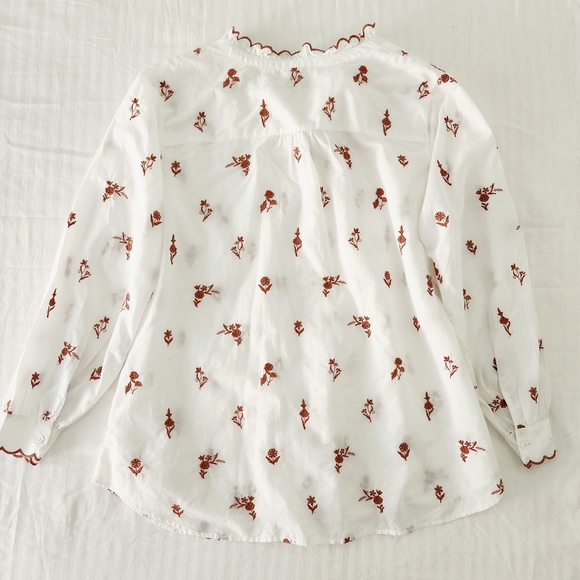 *SOLD* Talbots Floral Embroidered Scallop Button Down Shirt - Size 2X - Picture 4 of 6